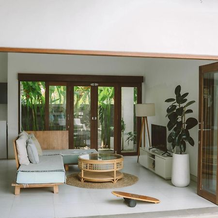 Three Palms Surf & Stay Medewi Airsatang Εξωτερικό φωτογραφία
