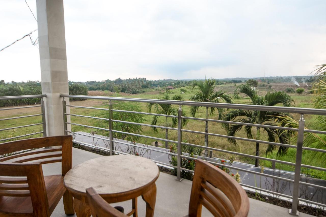 Three Palms Surf & Stay Medewi Airsatang Εξωτερικό φωτογραφία
