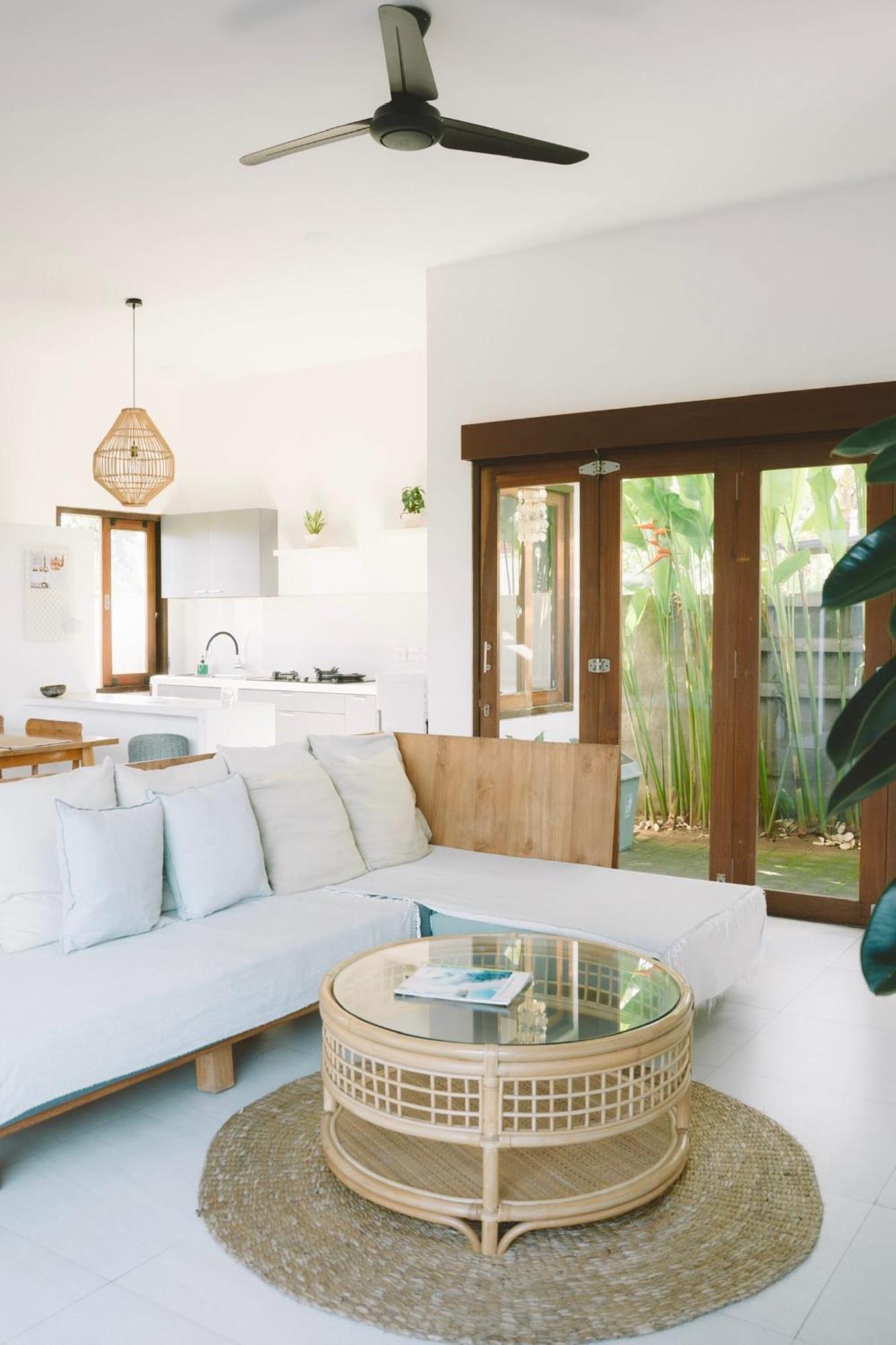 Three Palms Surf & Stay Medewi Airsatang Εξωτερικό φωτογραφία